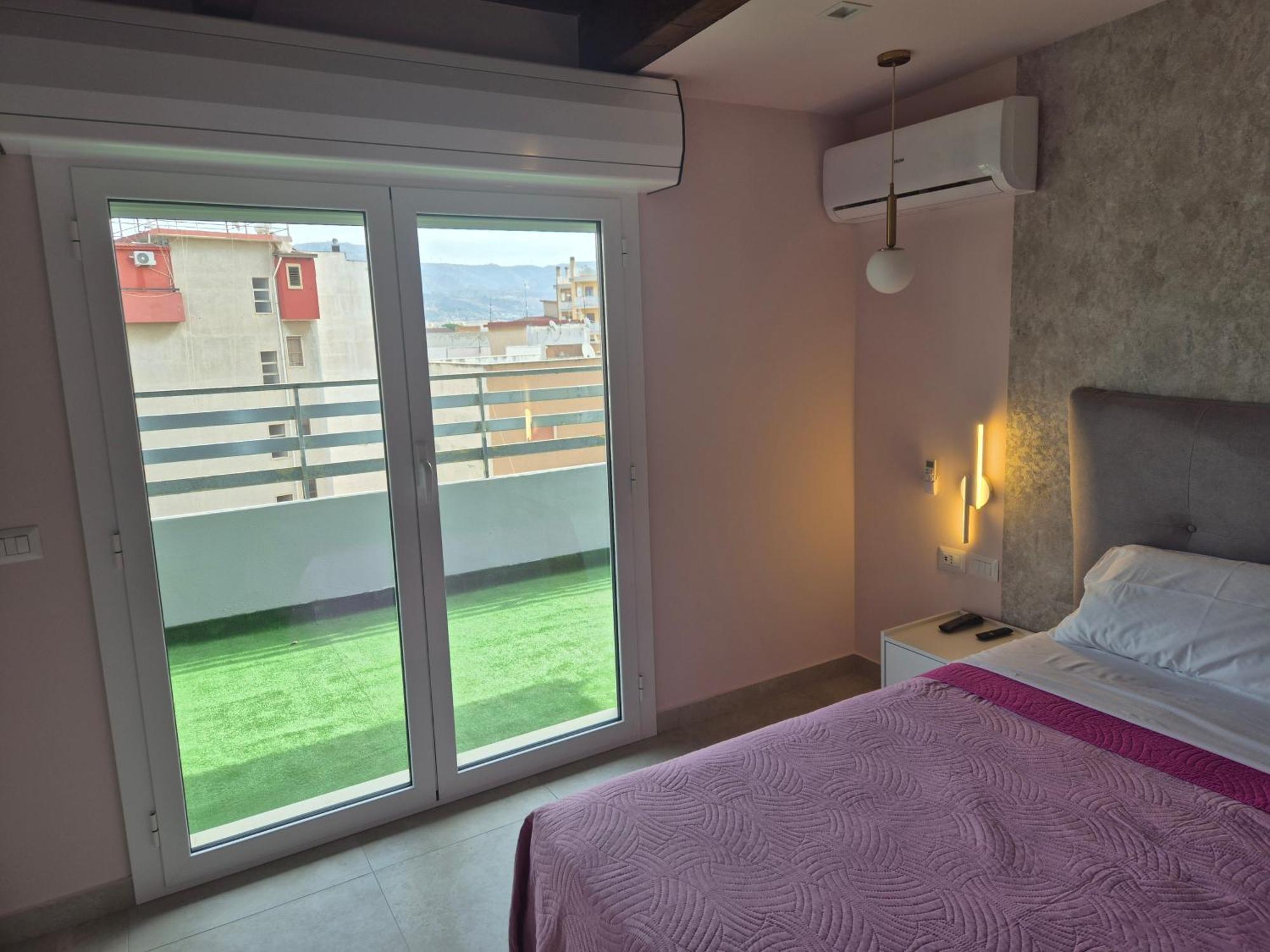 레조디칼라브리아 Attico Solaris 아파트 외부 사진